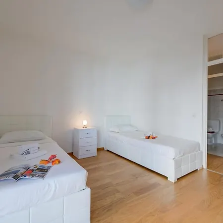 Casa Al Molo - Happy * Локарно